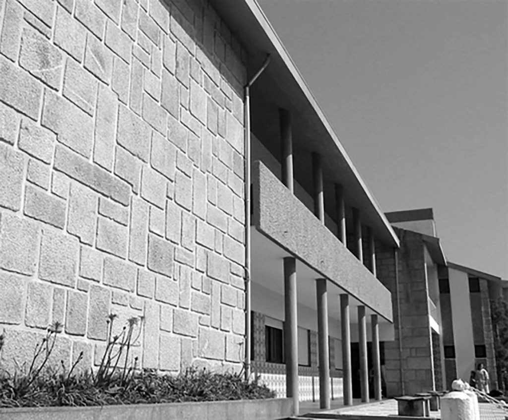 Centro Paroquial das Caxinas